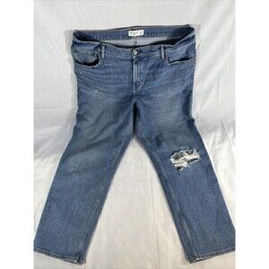 Abercrombie & Fitch 90s Straight LOW RISE Jean Womens 34S/18S Distressed DENIM